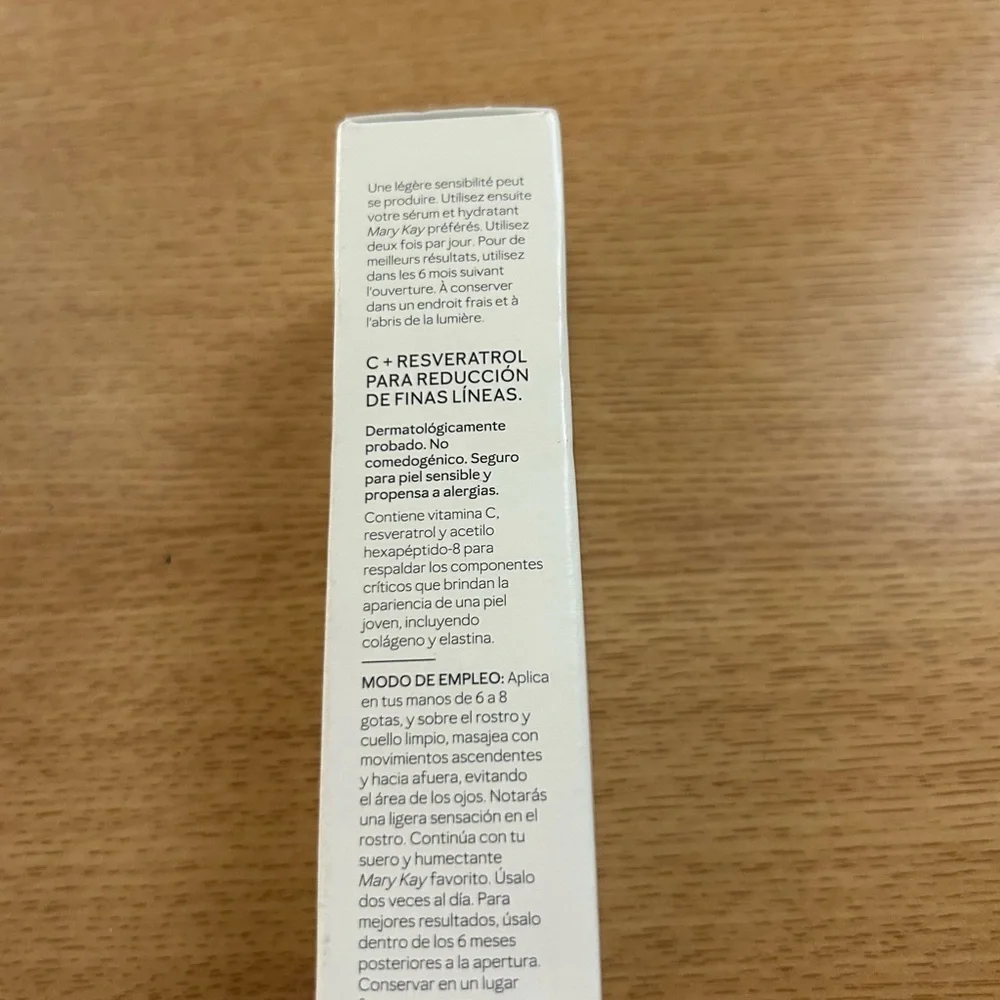 Mary Kay Clinical Solutions C+ Resveratrol Line-Reducer